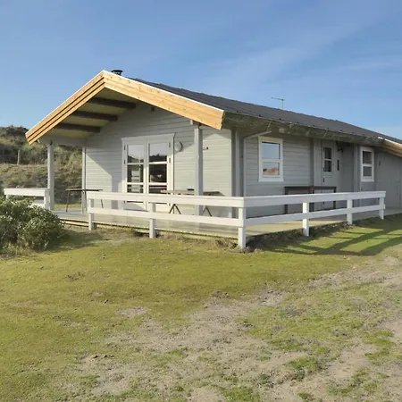 Holiday home 8 *